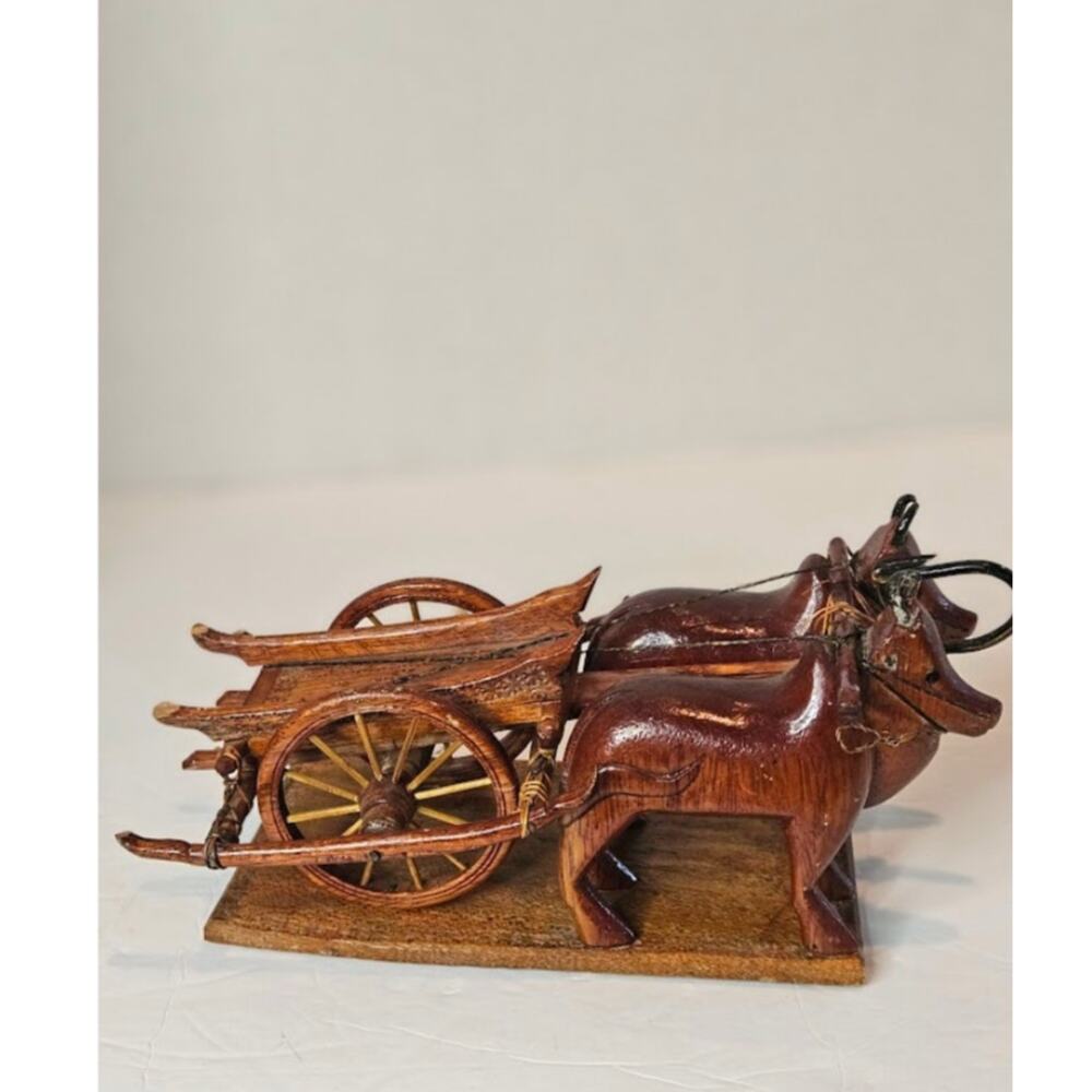Handcrafted VTG Miniature Red Wood Oxen Cart Sculpture - Folk Art Replica  read